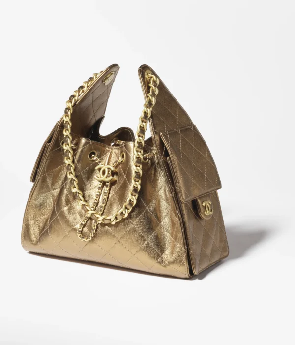 25 Advanced Handicraftshop Series CHANEL 25 small handbag