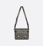 Medium Diorcamp Bag