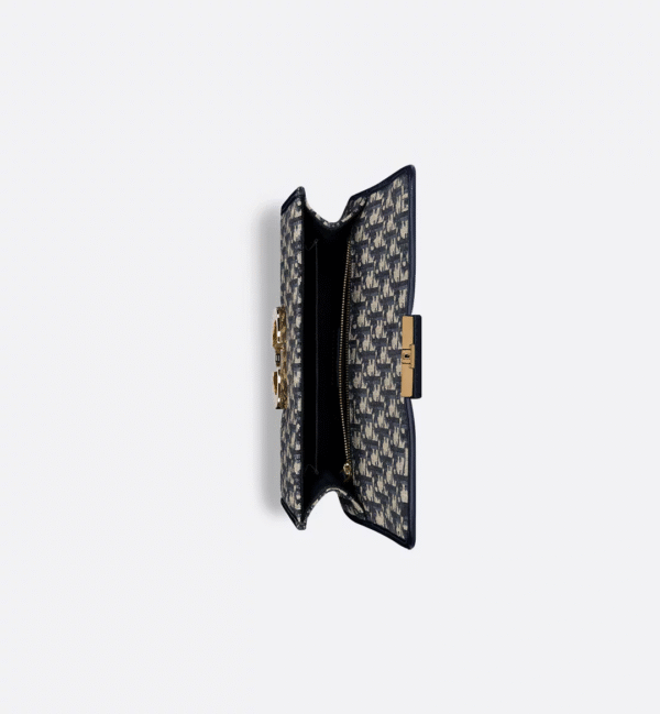 30 MONTAIGNE BAG