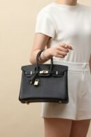 Classic Black Leather Top-Handle Tote Bag 25cm – Elegant Women's Handbag with Gold Lock & Key