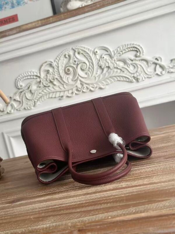 Grained Leather Garden Party Tote | Spacious Everyday Handbag