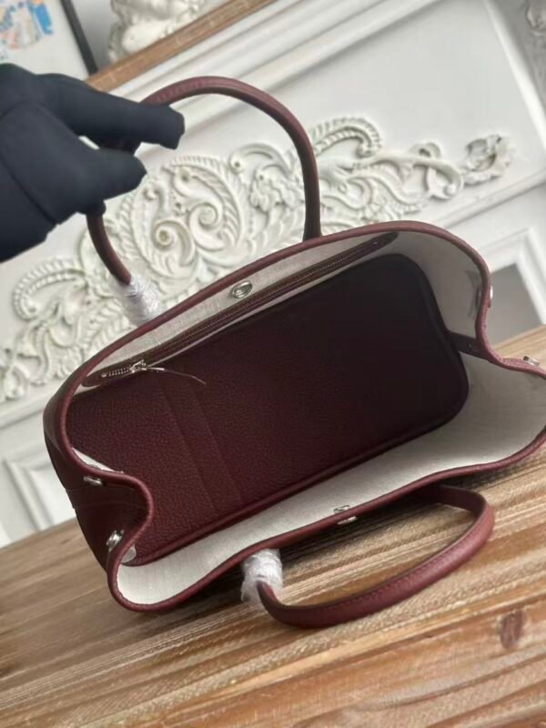 Grained Leather Garden Party Tote | Spacious Everyday Handbag