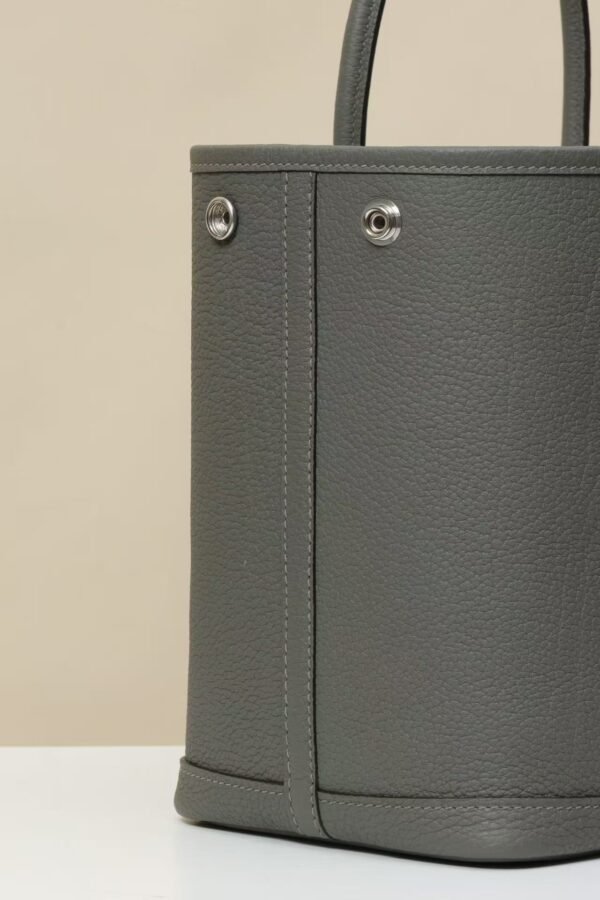 Grained Leather Garden Party Tote | Spacious Everyday Handbag