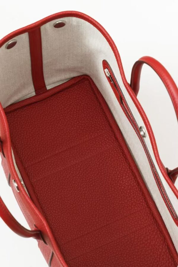 Grained Leather Garden Party Tote | Spacious Everyday Handbag