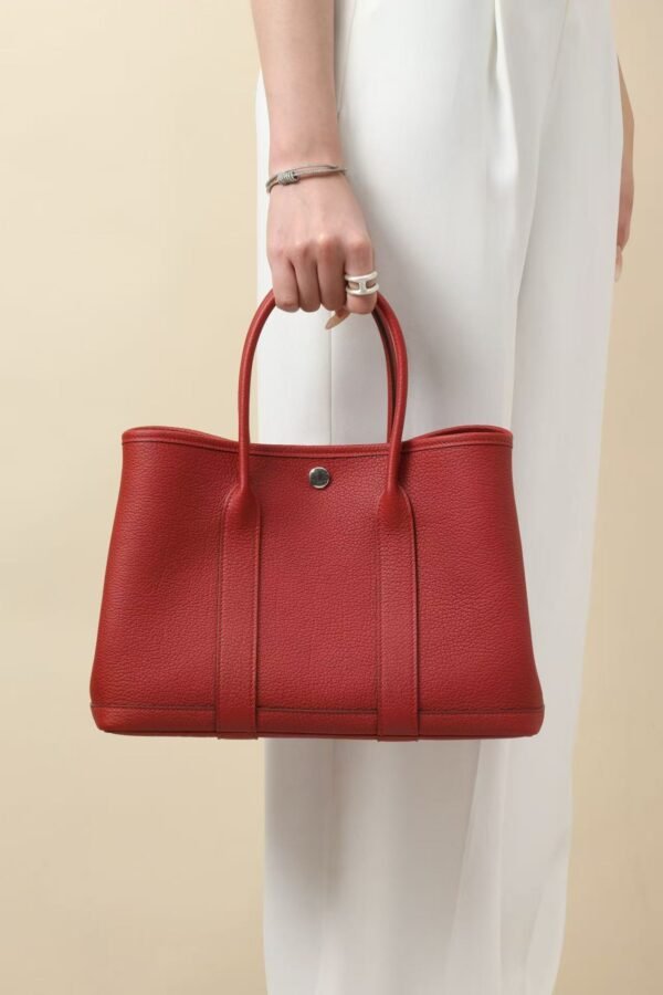 Grained Leather Garden Party Tote | Spacious Everyday Handbag