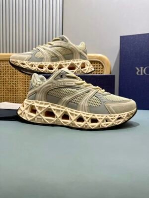 Premium Grey Beige Chunky Sneakers for Men | Retro Mesh Dad Shoes with Thick Sole & Luxury Streetwear Style