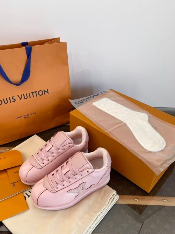 Soft Pink Height Increasing Chunky Sneakers - Ultra Lightweight Thick Sole Retro Casual Walking Shoes for Women