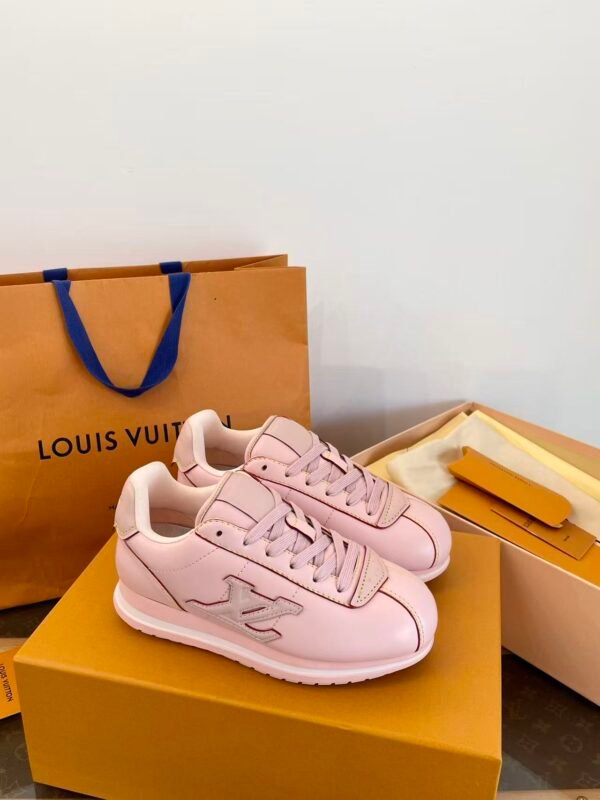 Soft Pink Height Increasing Chunky Sneakers - Ultra Lightweight Thick Sole Retro Casual Walking Shoes for Women