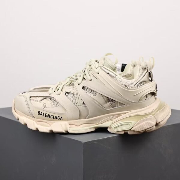 Men's & Women's Chunky Athletic Sneakers - Multi-Layered Vintage Mesh Dad Shoes in Cream Beige