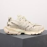 Men's & Women's Chunky Athletic Sneakers - Multi-Layered Vintage Mesh Dad Shoes in Cream Beige