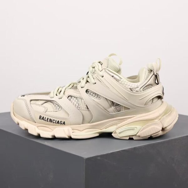 Men's & Women's Chunky Athletic Sneakers - Multi-Layered Vintage Mesh Dad Shoes in Cream Beige