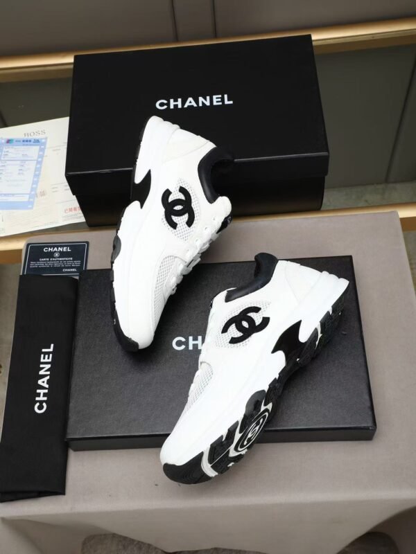 Unisex Black and White Chunky Sneakers - Breathable Mesh & Leather Low-Top Retro Running Shoes