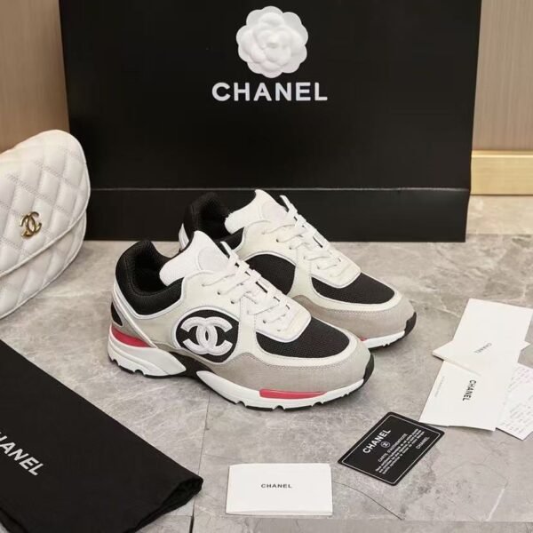 Men's & Women's Chunky Designer Mesh Sneakers - Breathable Retro Trainers