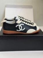 Classic Black and White Leather German Army Trainers – Men’s & Women’s Retro Gum Sole Sneakers