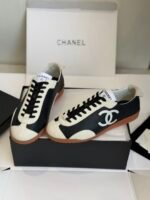 Classic Black and White Leather German Army Trainers – Men’s & Women’s Retro Gum Sole Sneakers