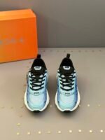 Men's Gradient Ice Blue Mesh Chunky Sneakers - Lightweight & Breathable Casual Running Shoes