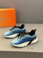 Men's Gradient Ice Blue Mesh Chunky Sneakers - Lightweight & Breathable Casual Running Shoes