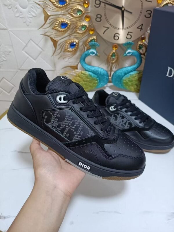 Unisex Leather Tennis Skate Sneakers with Embroidered Jacquard Panel & Hand-Finished Edges
