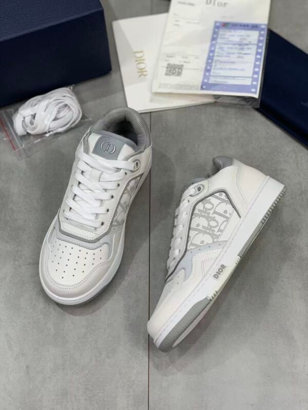 Unisex Leather Tennis Skate Sneakers with Embroidered Jacquard Panel & Hand-Finished Edges