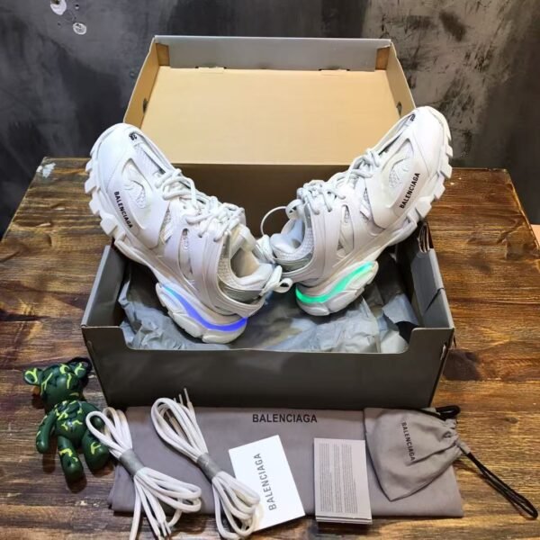 Unisex LED Light Up Chunky Sneakers - Rechargeable Multi-Color Glowing Mesh Walking Shoes for Rave Festival