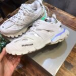 Unisex LED Light Up Chunky Sneakers - Rechargeable Multi-Color Glowing Mesh Walking Shoes for Rave Festival