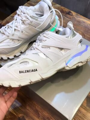 Unisex LED Light Up Chunky Sneakers - Rechargeable Multi-Color Glowing Mesh Walking Shoes for Rave Festival