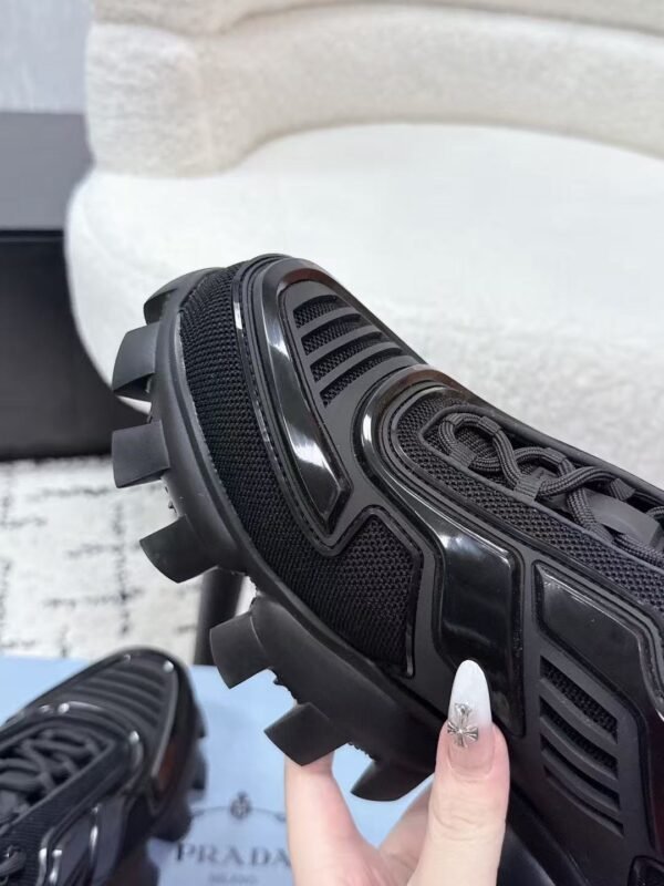 Men's Futuristic Chunky Platform Sneakers - All Black Thick Sole Breathable Streetwear Shoes