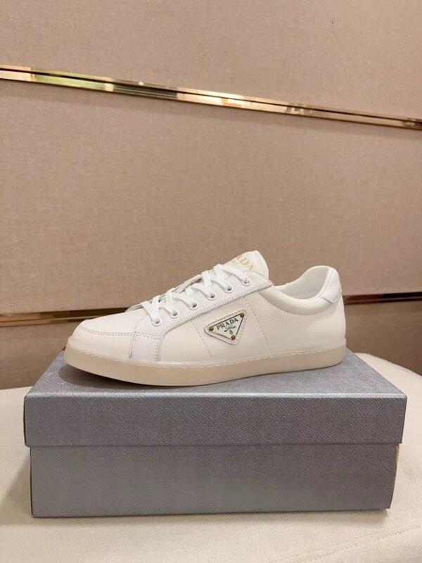 Men's Classic White Leather Sneakers - Minimalist Low-Top Casual Dress Shoes with Air Cushion Rubber Sole