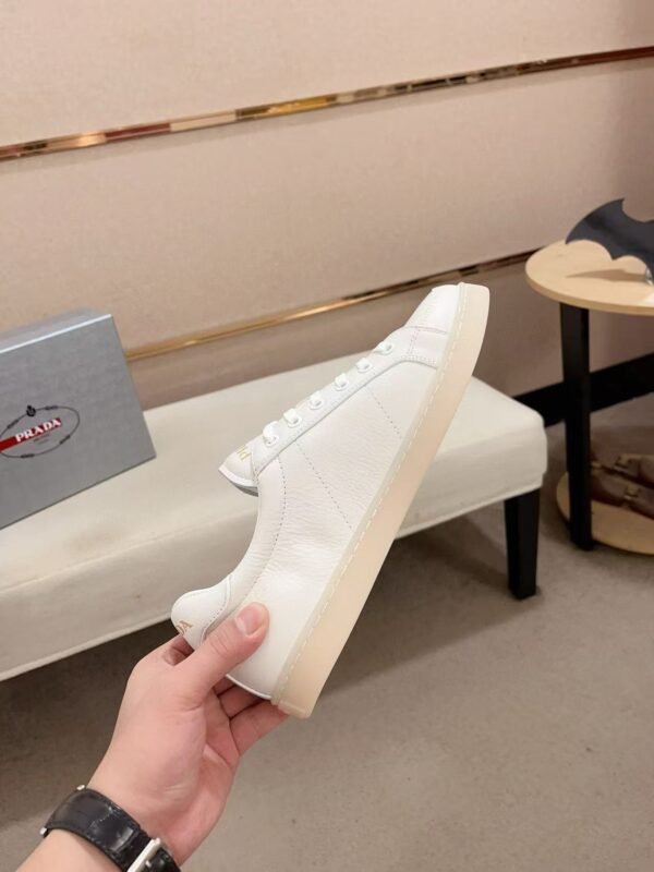 Men's Classic White Leather Sneakers - Minimalist Low-Top Casual Dress Shoes with Air Cushion Rubber Sole