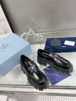 Unisex Black Patent Leather Chunky Platform Loafers – Classic Slip-On Lug Sole Shoes