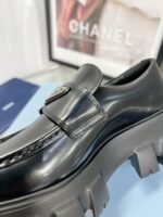 Unisex Black Patent Leather Chunky Platform Loafers – Classic Slip-On Lug Sole Shoes