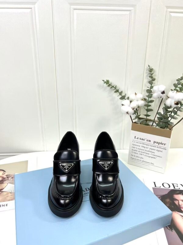 Women's Glossy Patent Leather Chunky Platform High Heel Loafers with Metal Triangle Emblem - Vintage Square Toe Block Heel Slip-On Office Shoes