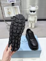 Unisex Black Chunky Platform Sneakers – Lightweight Leather Casual Shoes for Men & Women
