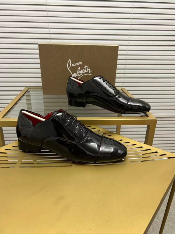 Men's Black Patent Leather Dress Shoes – High-Gloss Tuxedo Shoes for Weddings & Formal Events