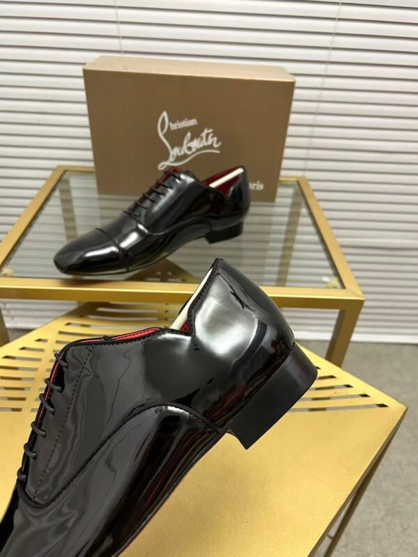 Men's Black Patent Leather Dress Shoes – High-Gloss Tuxedo Shoes for Weddings & Formal Events