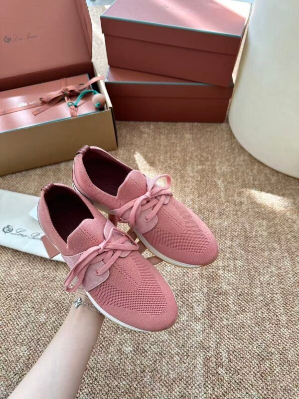 Minimalist Wool Knit Walking Shoes - Breathable Slip-On Sneakers (Muted Pink)