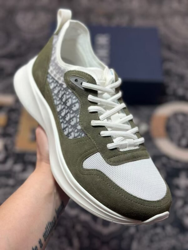 Men's Retro Runner Sneakers Olive Green Suede Leather Canvas Thick Sole Elevator Shoes