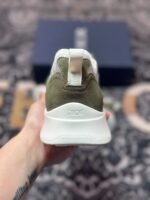 Men's Retro Runner Sneakers Olive Green Suede Leather Canvas Thick Sole Elevator Shoes