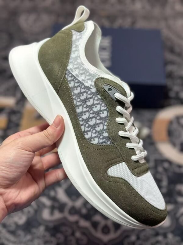 Men's Retro Runner Sneakers Olive Green Suede Leather Canvas Thick Sole Elevator Shoes