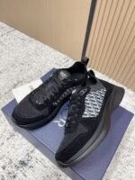 Men's Black Suede & Mesh Sneakers – Retro Runner Casual Shoes