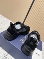 Men's Black Suede & Mesh Sneakers – Retro Runner Casual Shoes