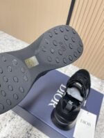 Men's Black Suede & Mesh Sneakers – Retro Runner Casual Shoes
