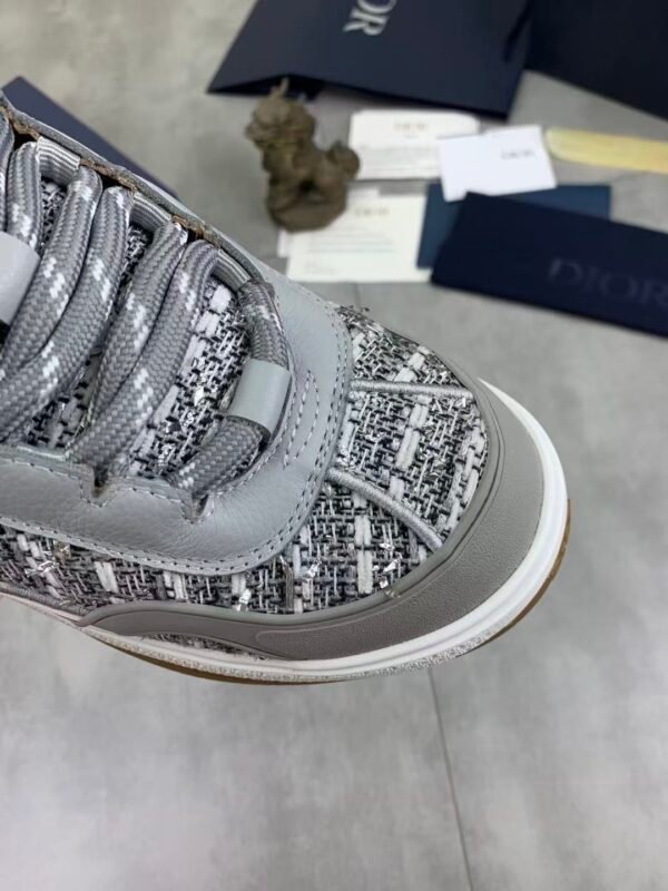Men's Grey Tweed Chunky Skate Sneakers - Retro Platform Designer Style Casual Shoes with Metal Star Detail