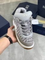 Men's Grey Tweed Chunky Skate Sneakers - Retro Platform Designer Style Casual Shoes with Metal Star Detail
