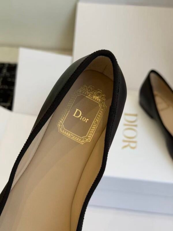 Women's Genuine Leather Ballet Flats with Ribbon Bow - Comfortable Dress Shoes