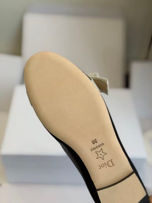 Women's Genuine Leather Ballet Flats with Ribbon Bow - Comfortable Dress Shoes
