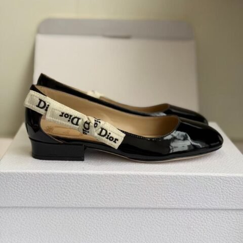 Patent Leather Mary Jane Loafers - Women’s Low Heel Dress Shoes