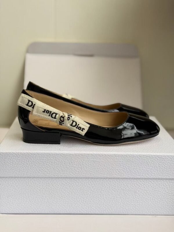 Patent Leather Mary Jane Loafers - Women’s Low Heel Dress Shoes