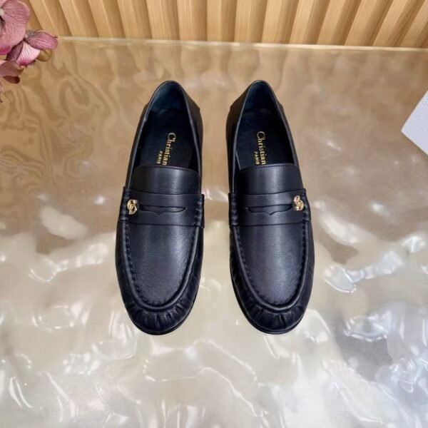 Women's Classic Black Leather Loafers – Warm Wool Lined Flat Slip-On Dress Shoes